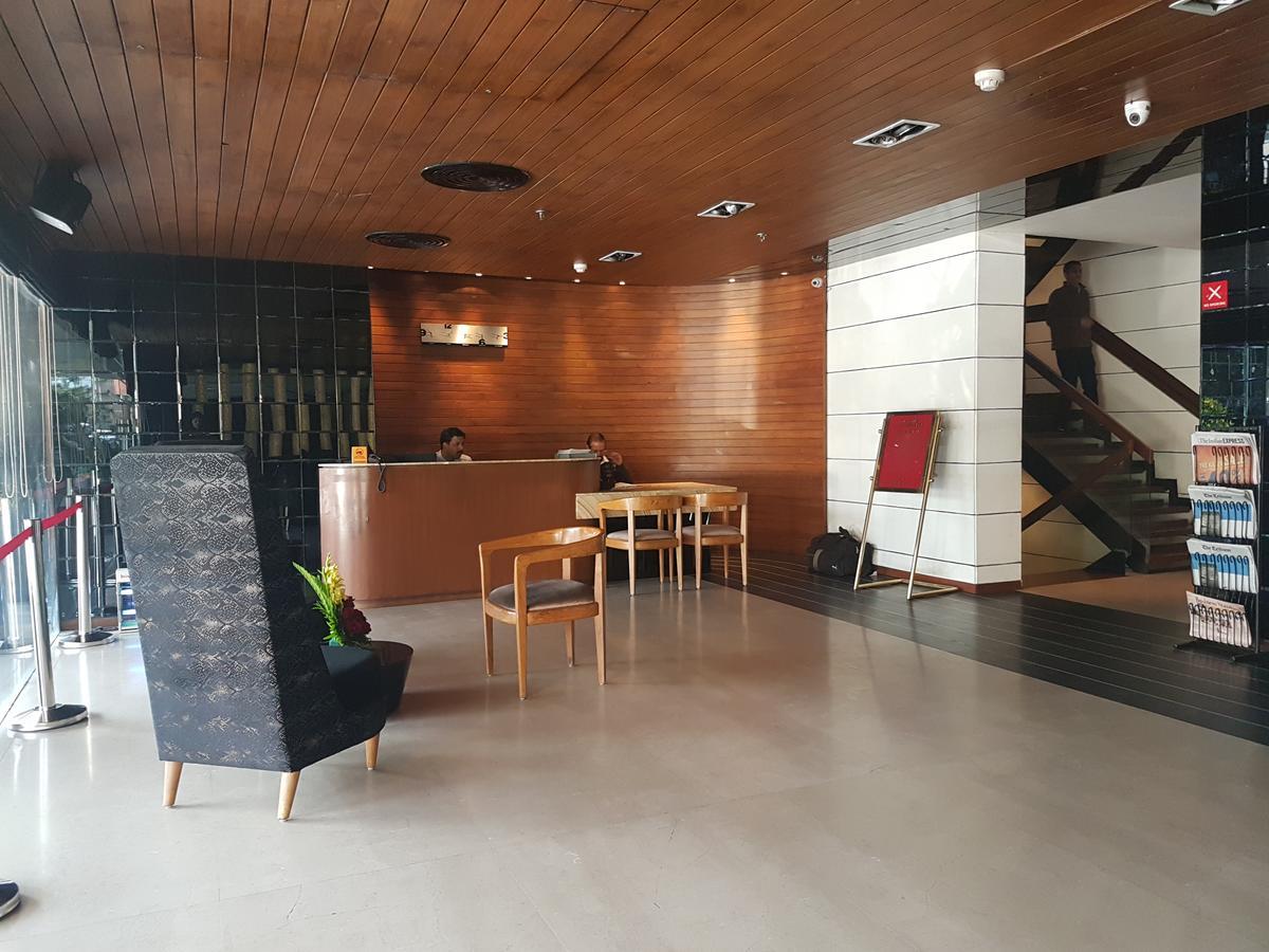Hotel Gk International Chandīgarh Extérieur photo